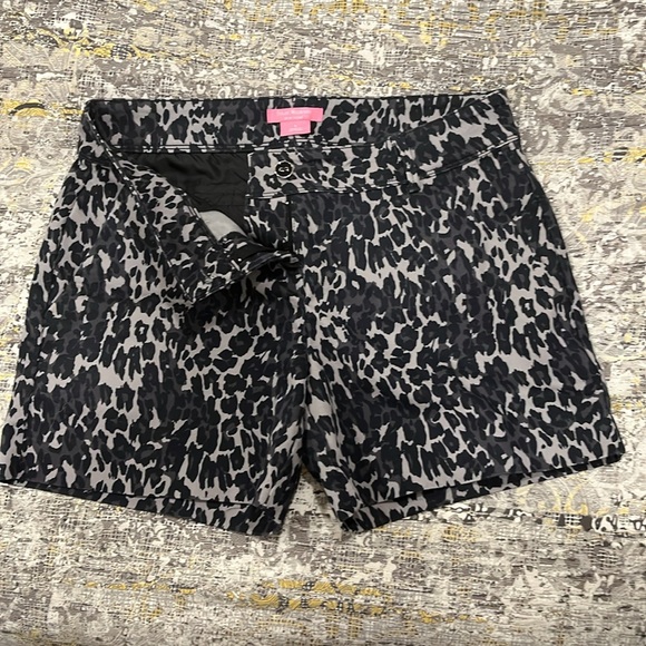 Black/Gray Leopard shorts - Picture 3 of 7